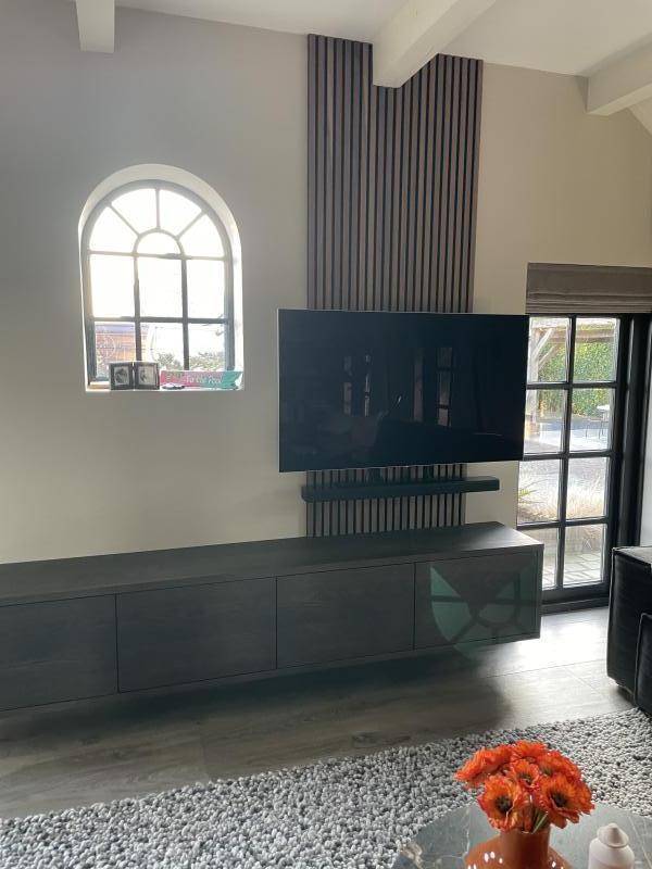 Project foto van TV meubel Hagesteijn
