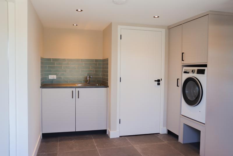 Project foto van Wasmachine inbouw en pantry Vianen