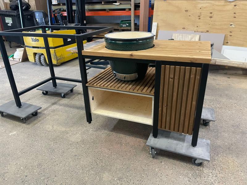 Project foto van Buitenverblijf met geïntegreerde buitenkeuken 