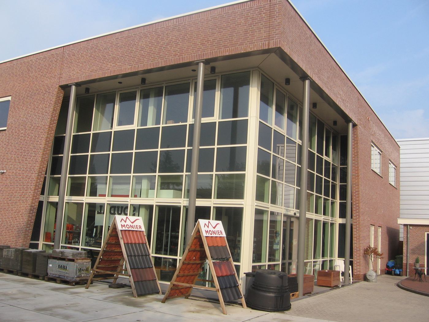 Nieuwbouw bedrijfsruimte Leerdam