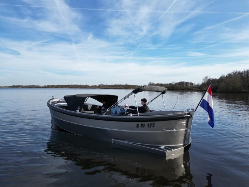 Over lingesloepheukelum foto