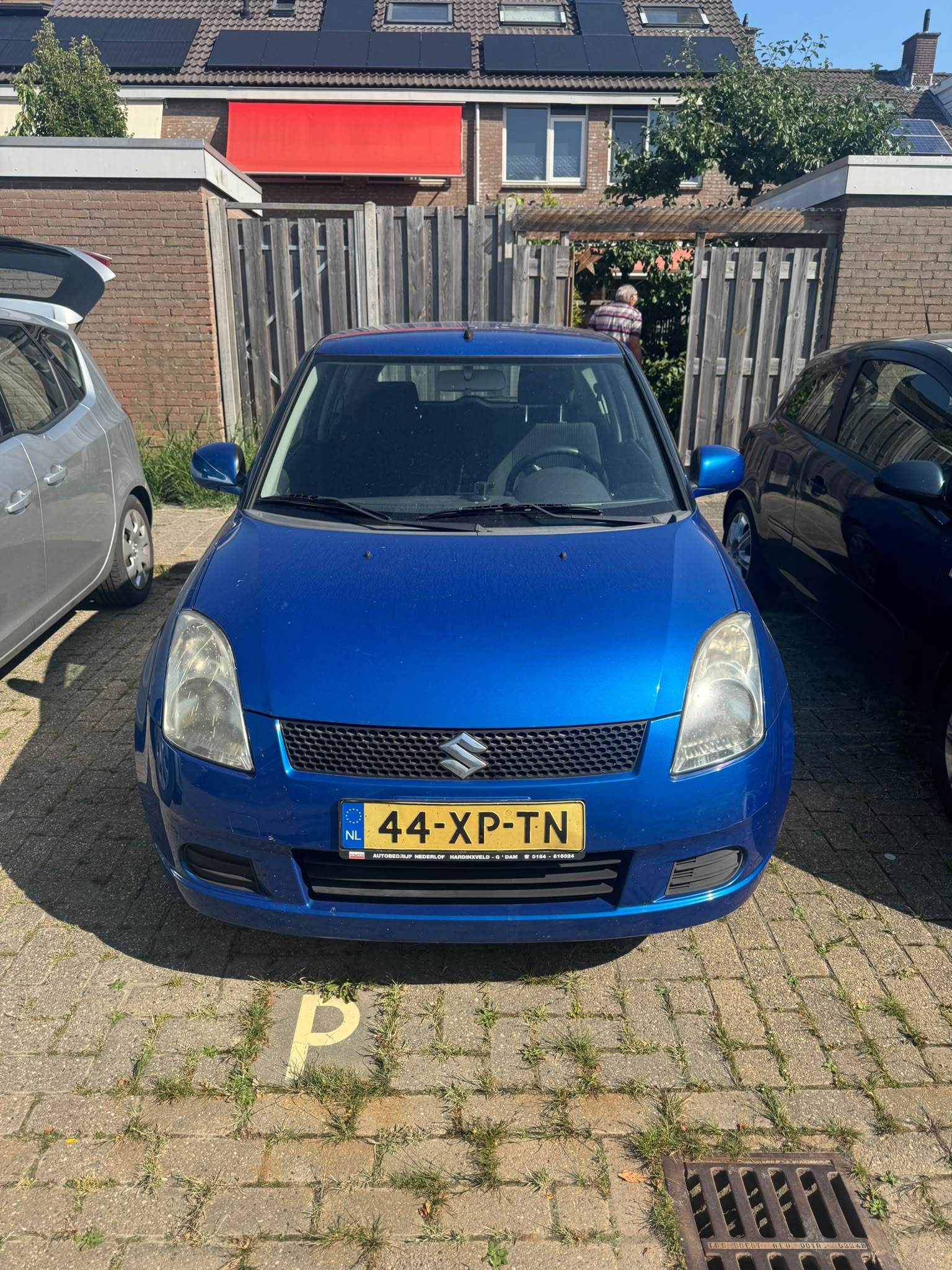 SUZUKI SWIFT