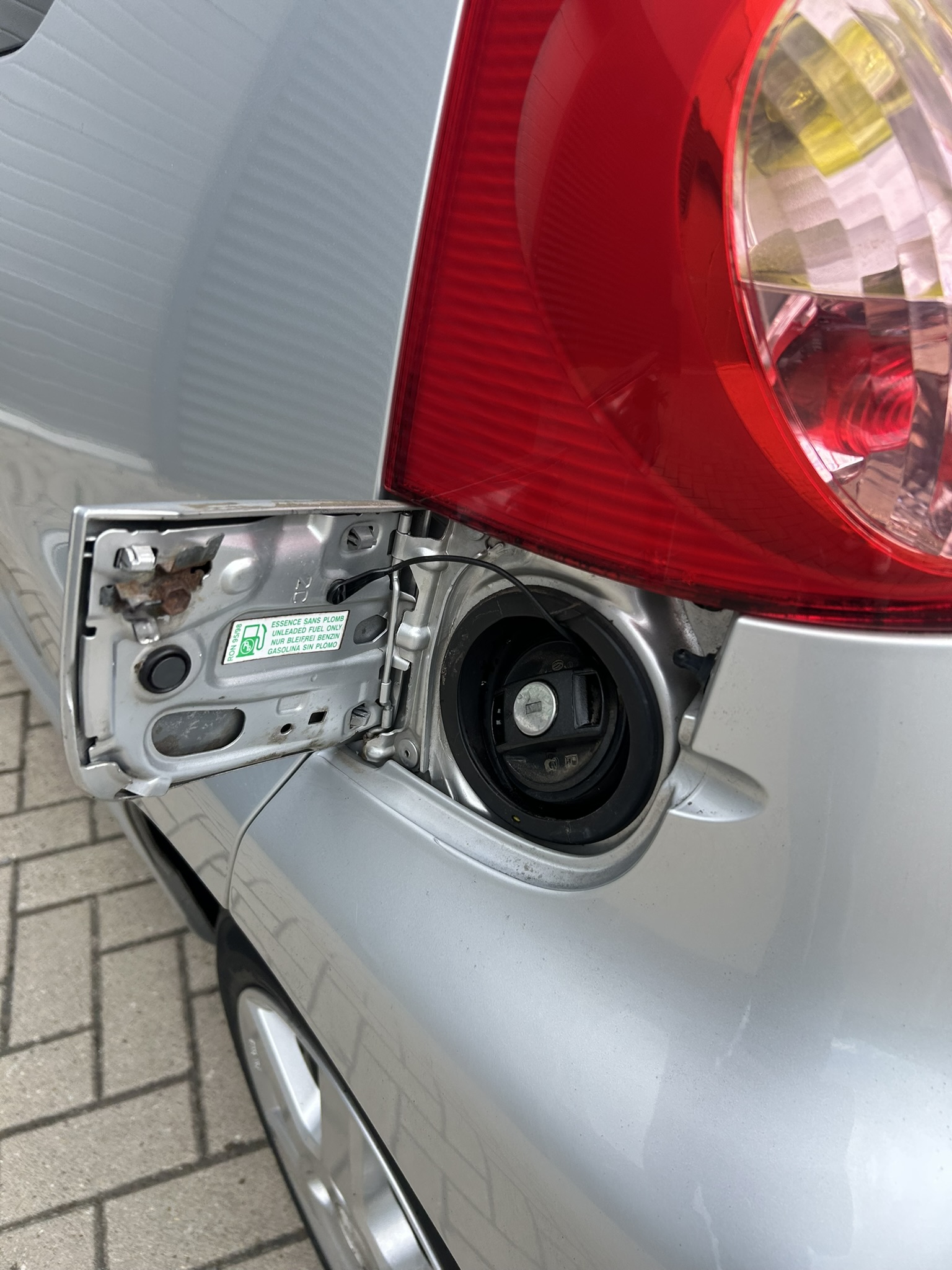 Peugeot 107 1.0 Grijs | airco | apk | carplay | lm velgen