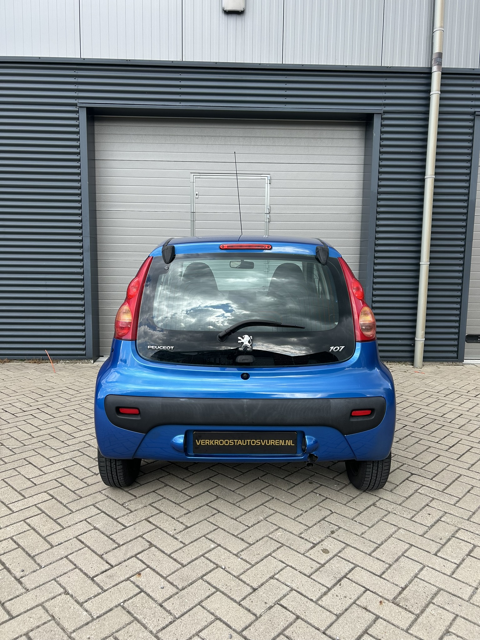 Peugeot 107 1.0 5DR 2010 Blauw | airco | carplay |
